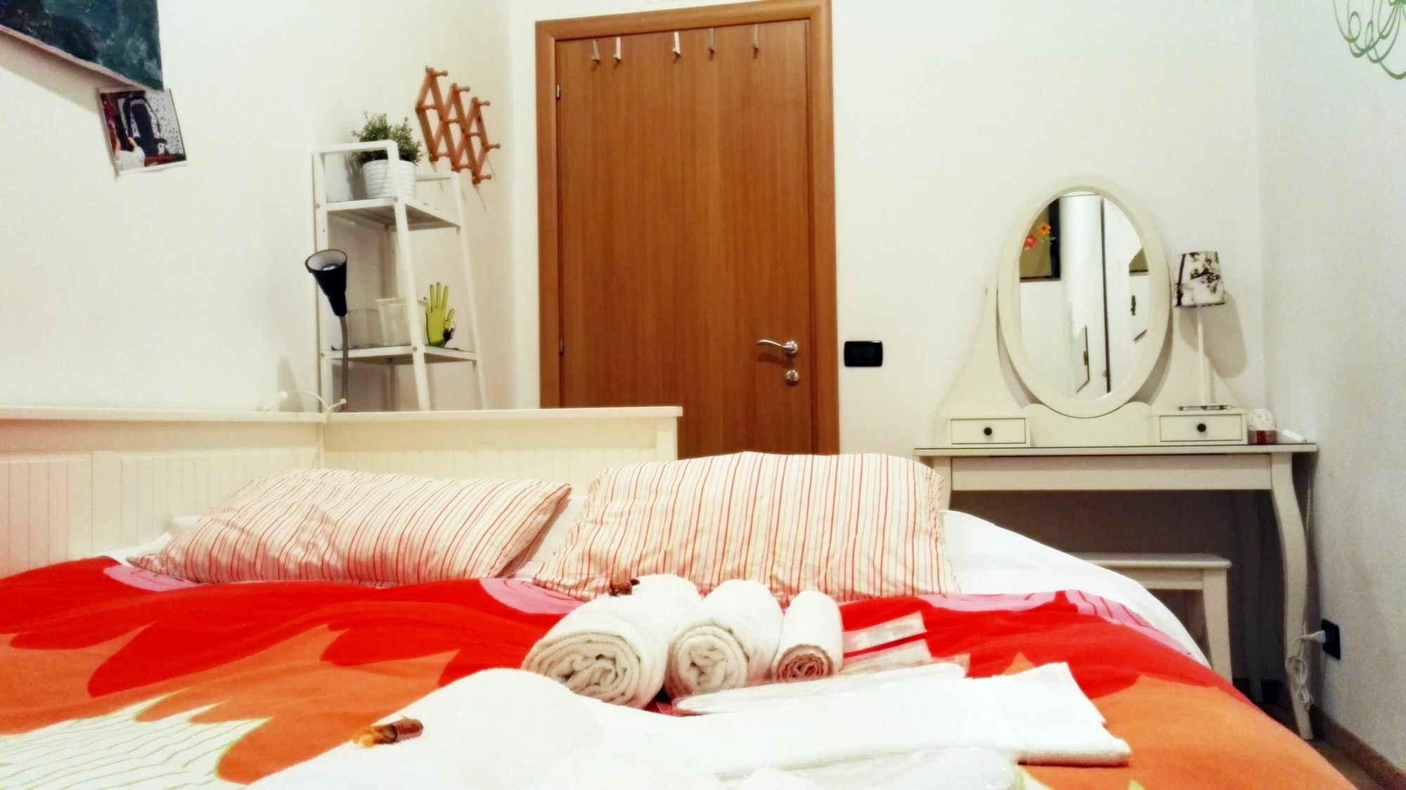 Via Umberto Apartment Roma Ngoại thất bức ảnh